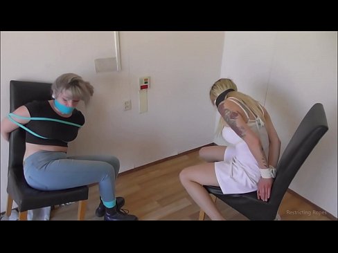 ❤️ Zasvojena / zvezana in z usti / deklica v stiski ️❌ Pravi pornič na porno sl.xlxxporno.ru ❌