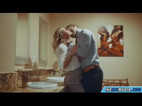 ❤️ Ko vas prsata blondinka zapelje na javnem stranišču ️❌ Pravi pornič na porno sl.xlxxporno.ru ❌
